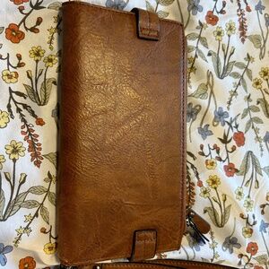 Brown Snap Closure Wallet/Wristlet